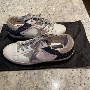 ♡︎𝙶𝚘𝚕𝚍𝚎𝚗 𝚐𝚘𝚘𝚜𝚎 𝚜𝚞𝚙𝚎𝚛𝚜𝚝𝚊𝚛♡︎